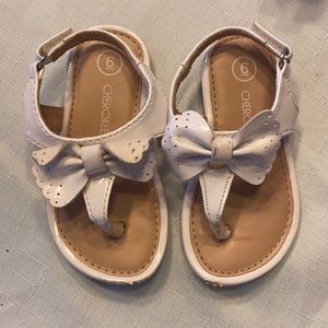 White bow sandals